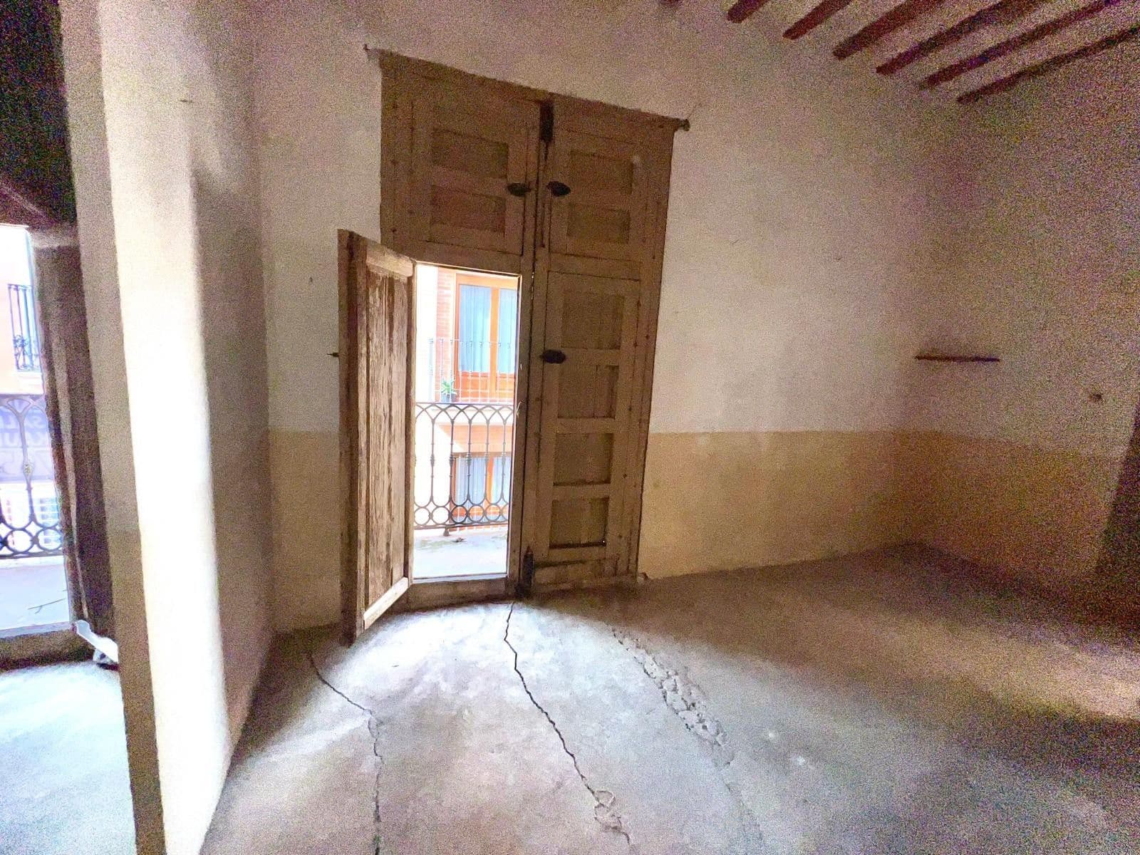 8 quarto Casa em Banda para venda em Pinoso - 175 000 € (Ref: 9645279)