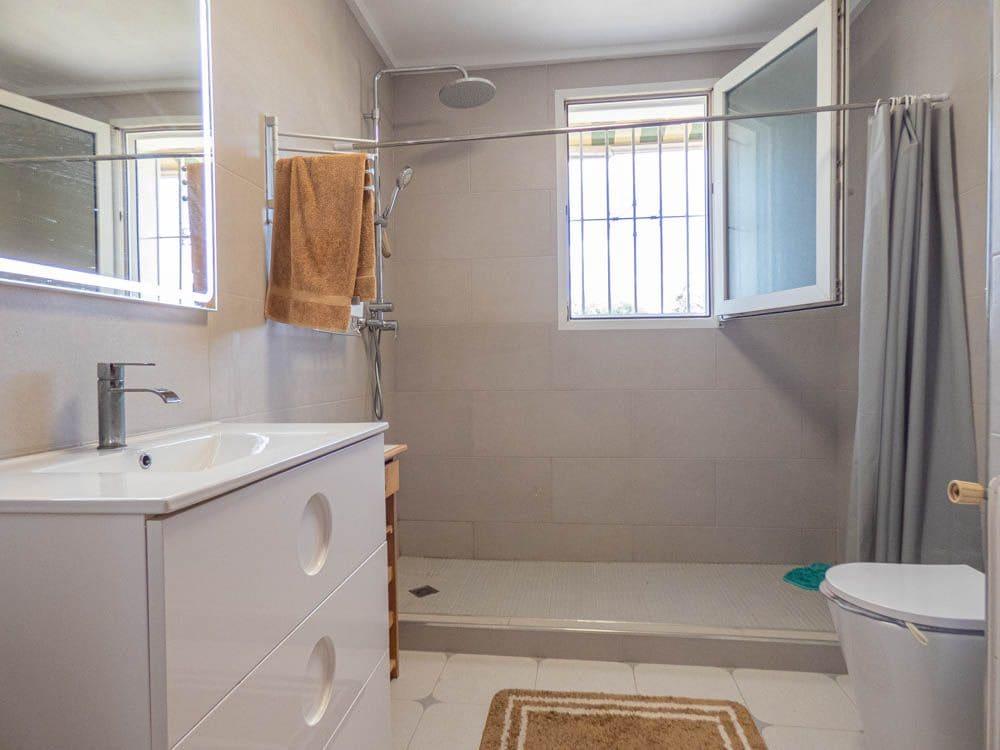 7 quarto Moradia para venda em San Miguel de Salinas com garagem - 1 499 000 € (Ref: 9645285)