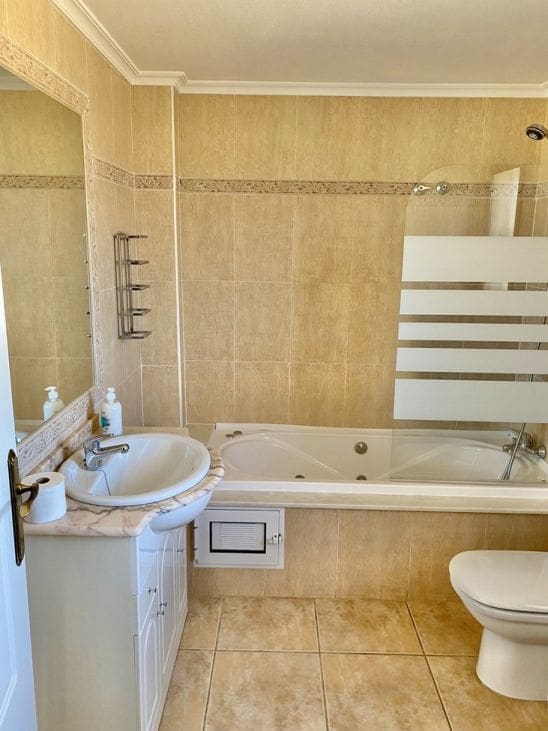 3 soverom Kjedet enebolig til salgs i Filipinas - € 363 500 (Ref: 9645295)