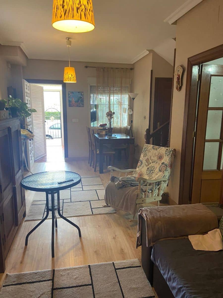 3 Zimmer Doppelhaus zu verkaufen in Los Dolses mit Pool - 279.000 € (Ref: 9645297)