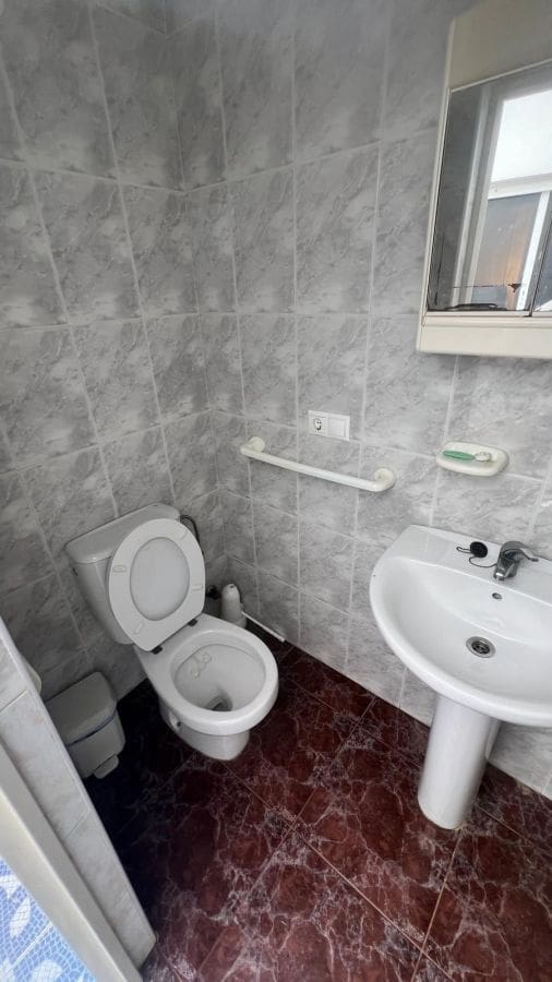 4 makuuhuone Huvila myytävänä paikassa Torrevieja - 230 000 € (Ref: 9645303)