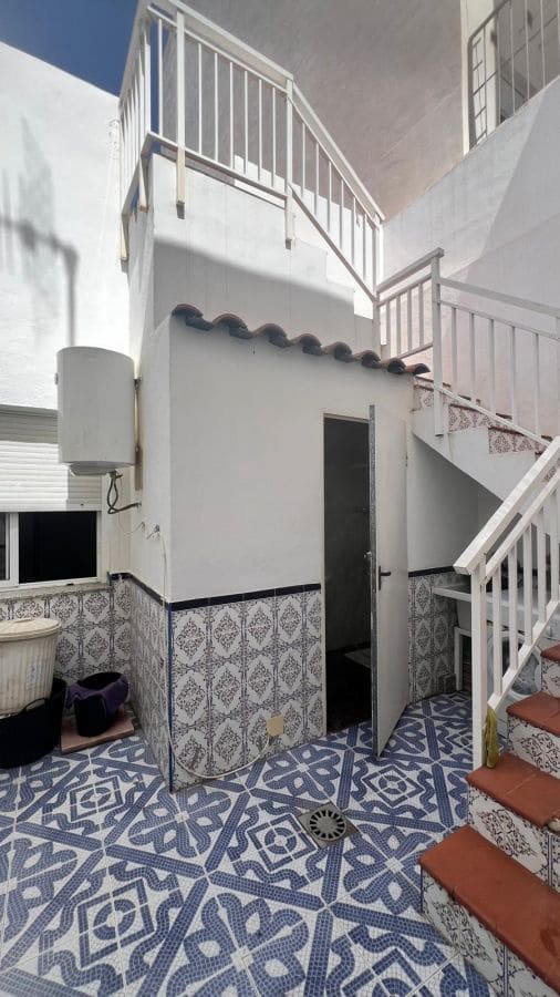 4 makuuhuone Huvila myytävänä paikassa Torrevieja - 230 000 € (Ref: 9645303)