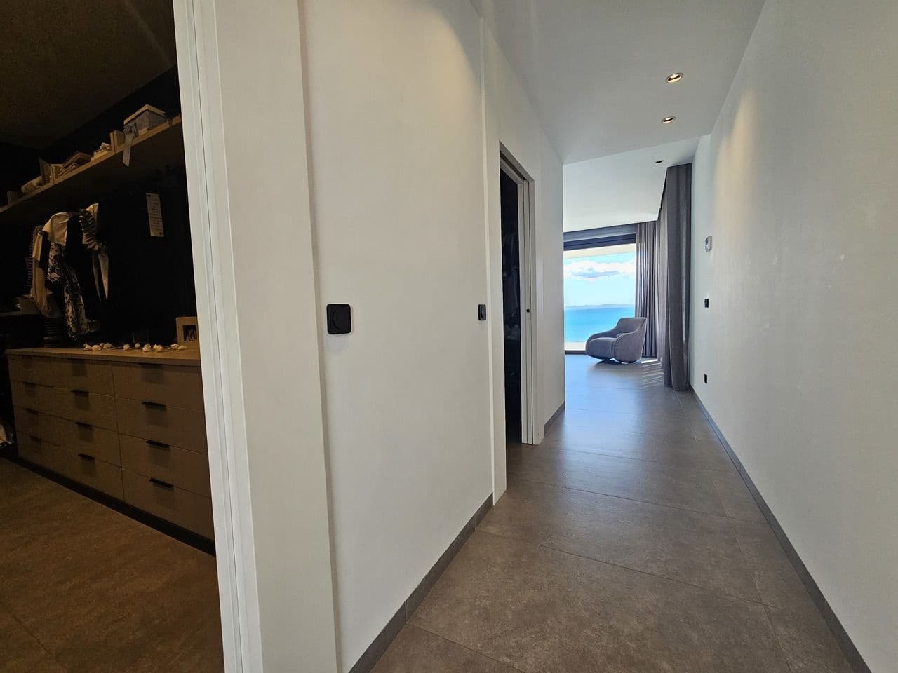 Chalet de 4 habitaciones en Cabo Roig en venta - 4.750.000 € (Ref: 9645310)