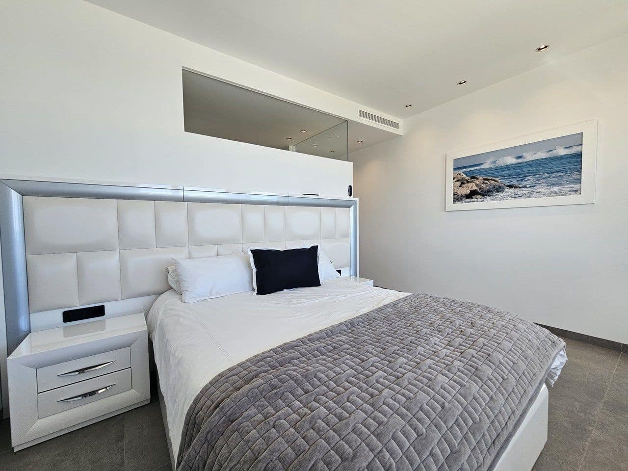 Chalet de 4 habitaciones en Cabo Roig en venta - 4.750.000 € (Ref: 9645310)