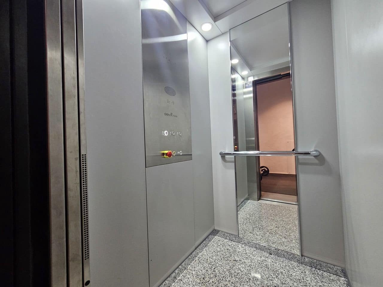 Chalet de 4 habitaciones en Cabo Roig en venta - 4.750.000 € (Ref: 9645310)