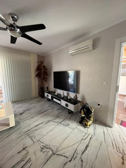 2 bedroom Semi-detached Villa for sale in Santa Pola - € 292,000 (Ref: 9645351)