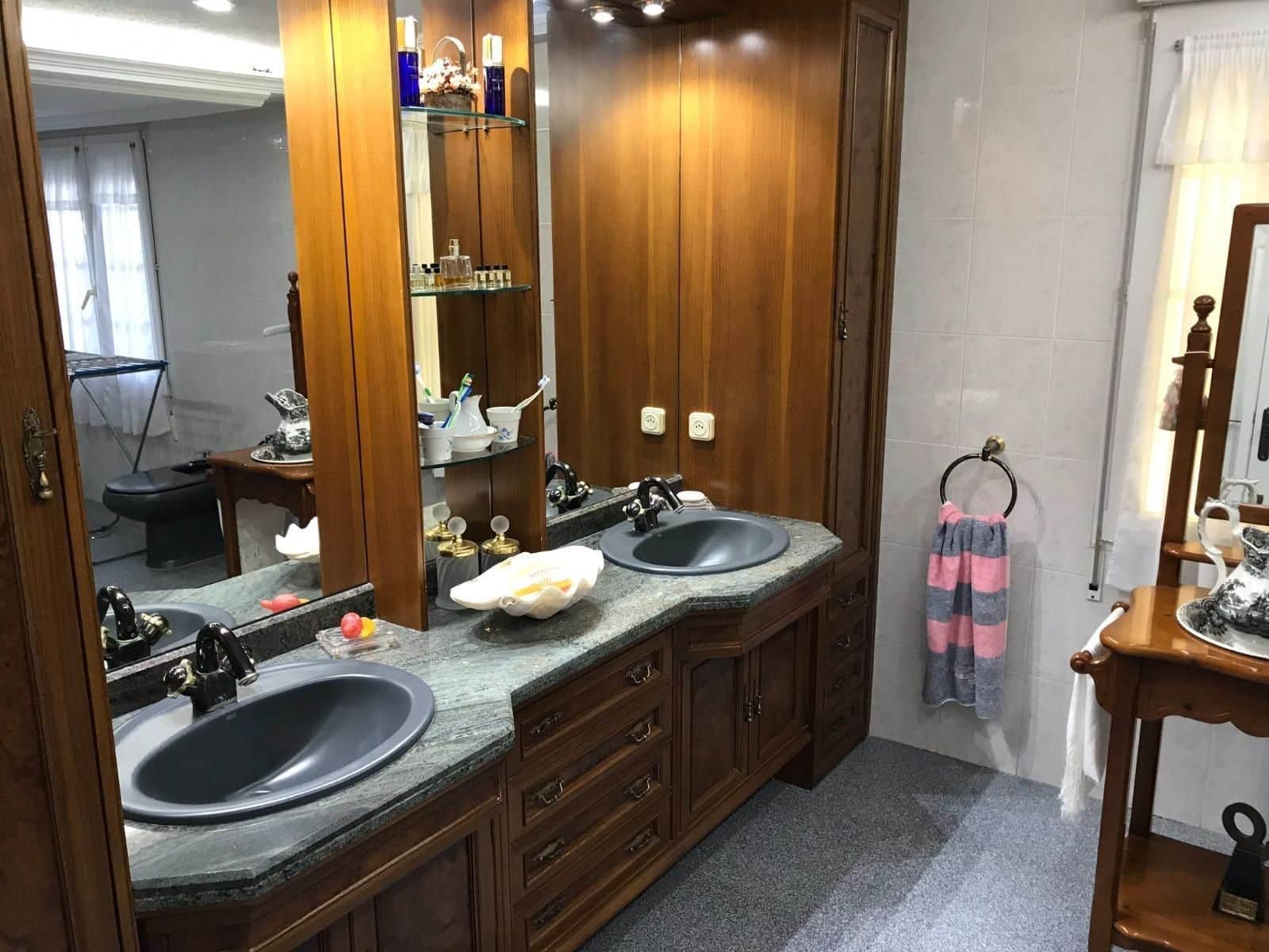 7 Zimmer Villa zu verkaufen in Cabo Roig mit Pool - 1.490.000 € (Ref: 9645354)