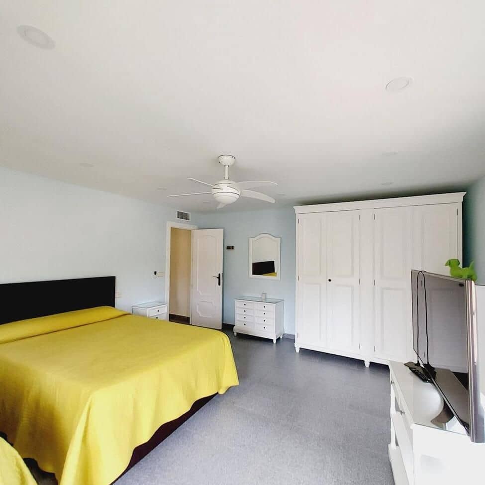 7 chambre Villa/Maison à vendre à Orihuela Costa avec piscine - 1 535 000 € (Ref: 9645356)