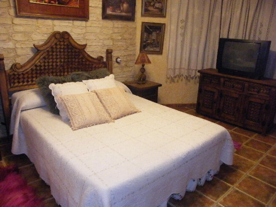 6 soveværelse Byhus til salg i Almoradi - € 369.000 (Ref: 9645357)