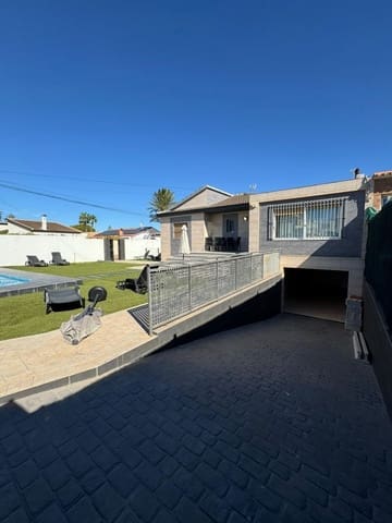 3 makuuhuone Huvila myytävänä paikassa Los Balcones - Los Altos, Torrevieja mukana uima-altaan - 385 000 € (Ref: 9645359)