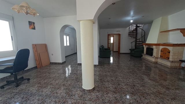 5 makuuhuone Huvila myytävänä paikassa Villamartin, Orihuela - 519 000 € (Ref: 9645361)