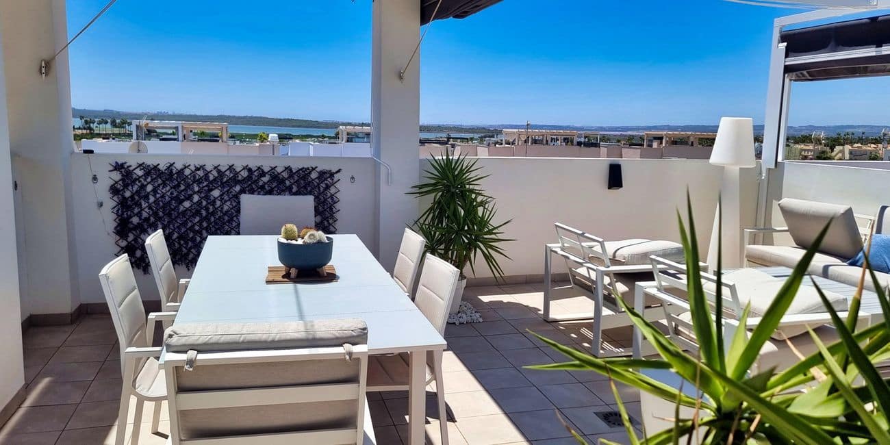 2 Zimmer Penthouse zu verkaufen in Almoradi mit Pool - 335.000 € (Ref: 9645365)