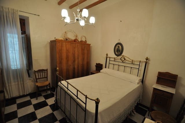 7 Zimmer Haus zu verkaufen in Pinoso - 259.995 € (Ref: 9645372)