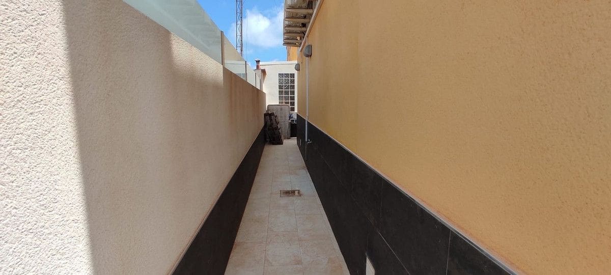 3 soveværelse Villa til salg i La Zenia - € 369.000 (Ref: 9645389)