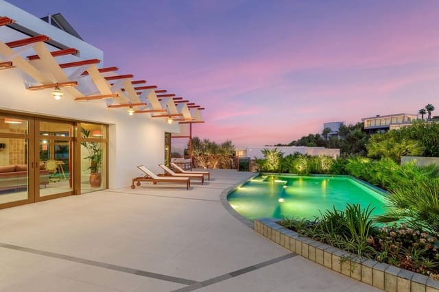 3 chambre Villa/Maison à vendre à Pinar de Campoverde, Pilar de la Horadada avec garage - 2 750 000 € (Ref: 9645390)