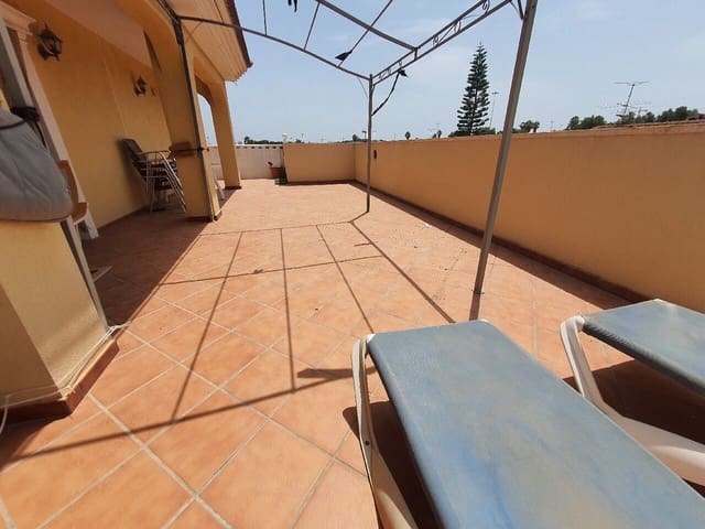 6 slaapkamer Villa te koop in La Siesta, Torrevieja - € 617.000 (Ref: 9645392)