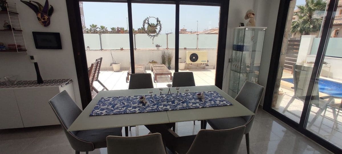 2 chambre Villa/Maison à vendre à Orihuela Costa - 299 000 € (Ref: 9645393)
