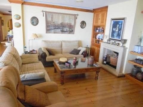 5 bedroom Penthouse for sale in Torrevieja - € 650,000 (Ref: 9645401)