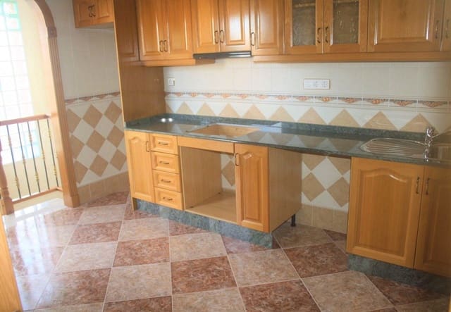 2 soverom Kjedet enebolig til salgs i La Siesta, Torrevieja - € 339 000 (Ref: 9645419)