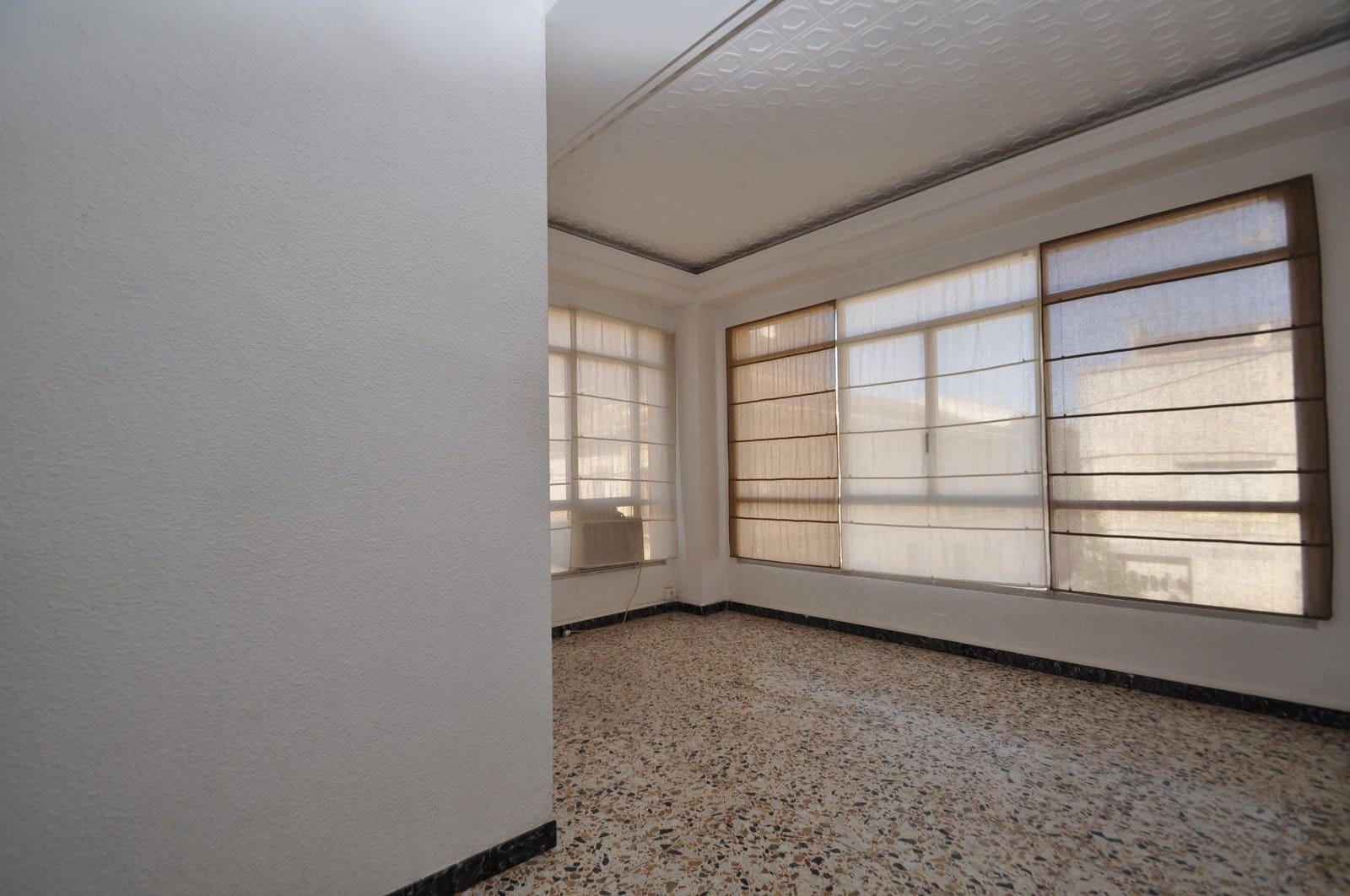 5 chambre Appartement à vendre à Pinoso - 194 000 € (Ref: 9645421)