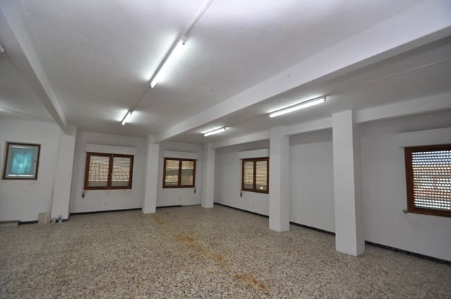 5 Zimmer Apartment zu verkaufen in Pinoso - 194.000 € (Ref: 9645421)