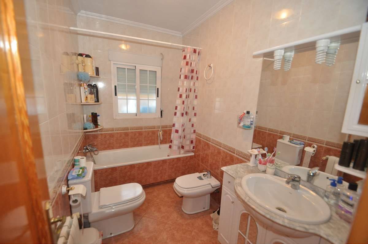 4 sypialnia Dom na sprzedaż w Pinoso - 206 000 € (Ref: 9645422)