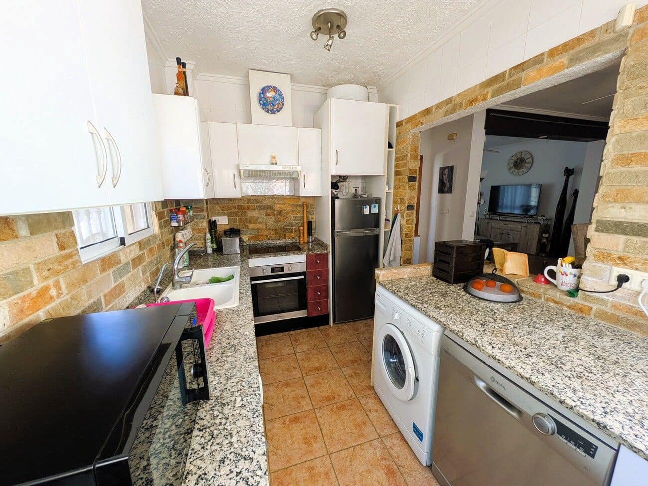 3 bedroom Villa for sale in San Miguel de Salinas with pool - € 240,000 (Ref: 9648400)