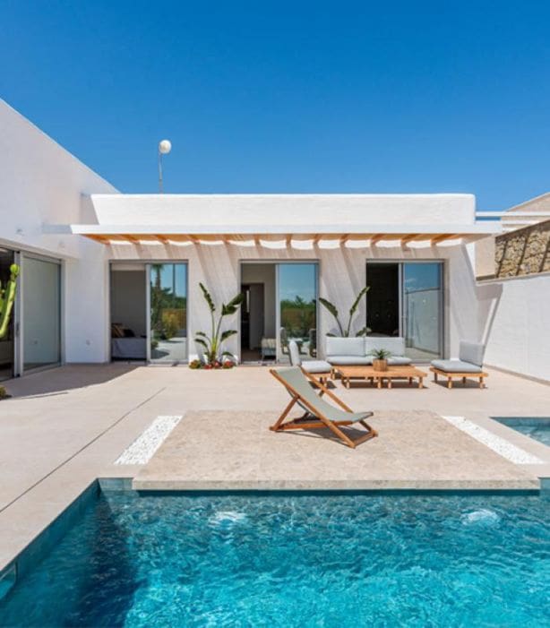 3 sovrum Villa till salu i Benijofar med pool - 459 900 € (Ref: 9648470)