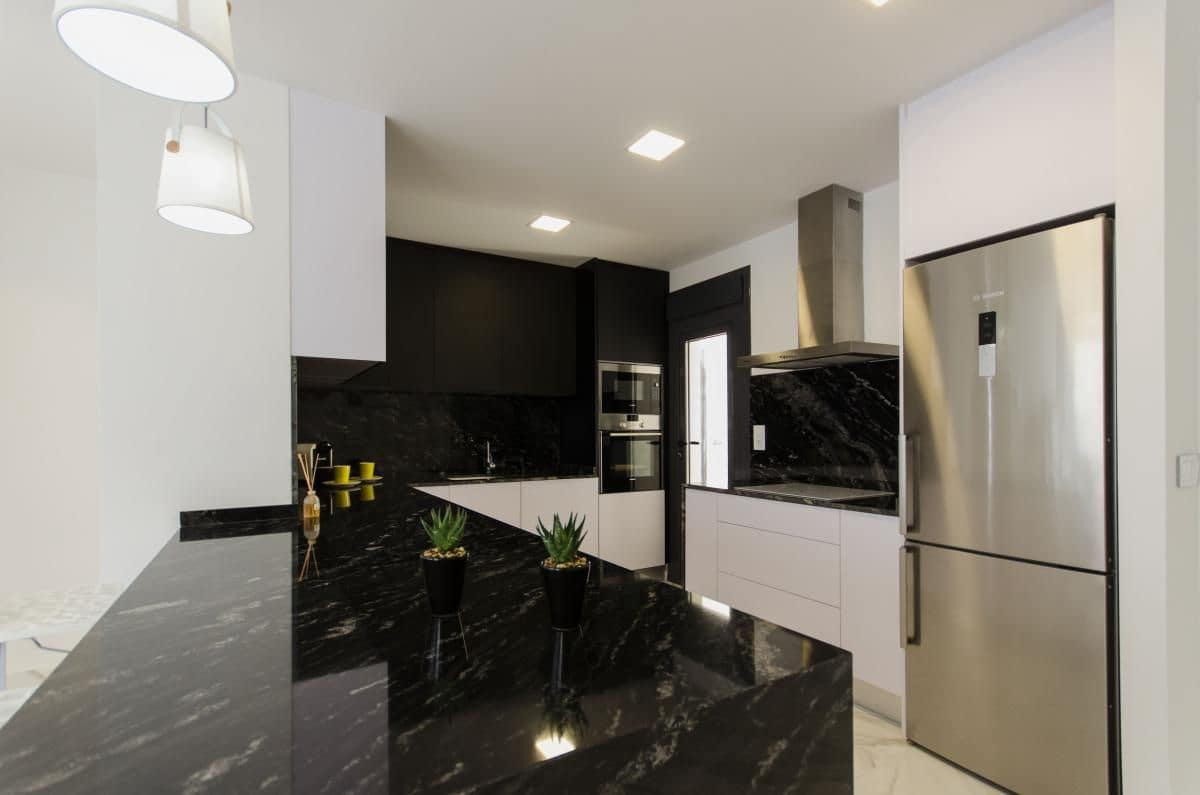 3 quarto Moradia para venda em San Miguel de Salinas com piscina - 630 000 € (Ref: 9648472)