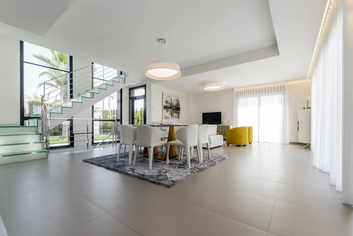 3 bedroom Villa for sale in Campoamor with pool - € 1,195,000 (Ref: 9648487)