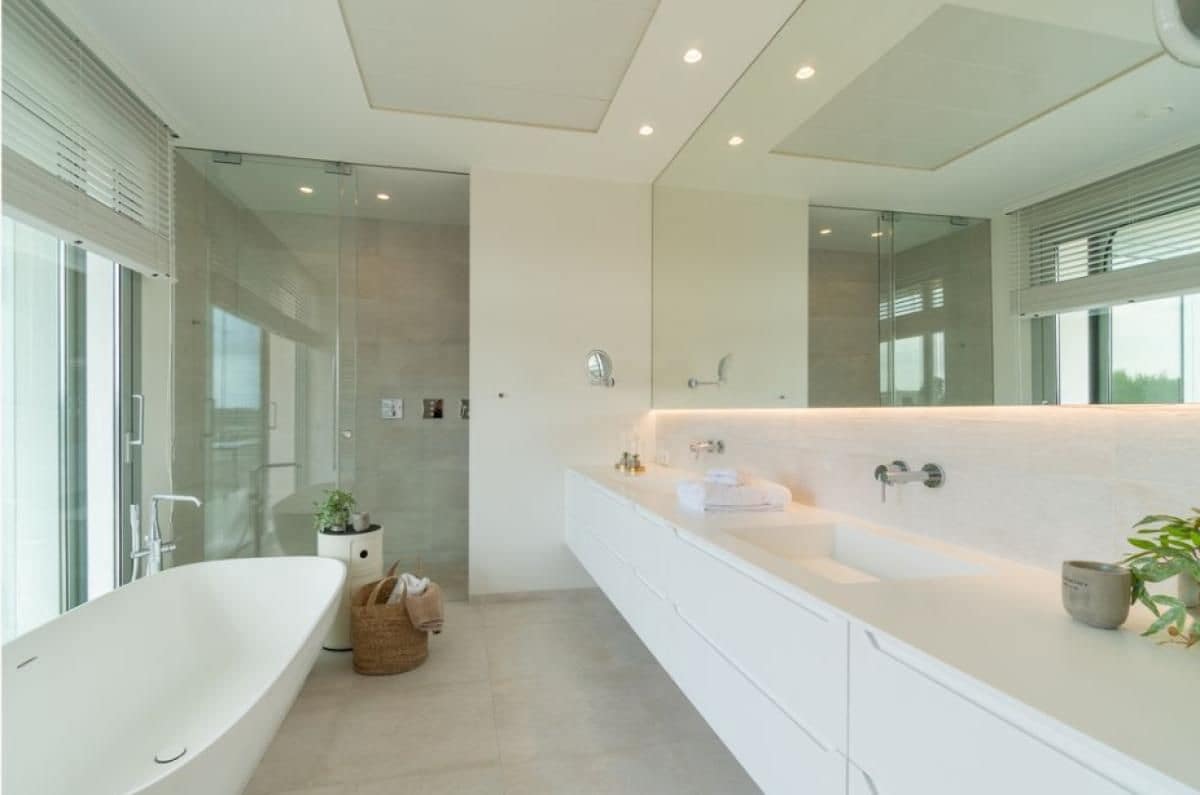 3 bedroom Villa for sale in Las Colinas Golf with pool - € 2,695,000 (Ref: 9648505)