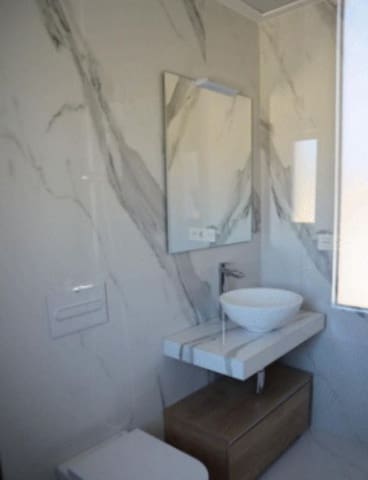 3 chambre Villa/Maison à vendre à La Romana avec piscine - 345 000 € (Ref: 9648558)