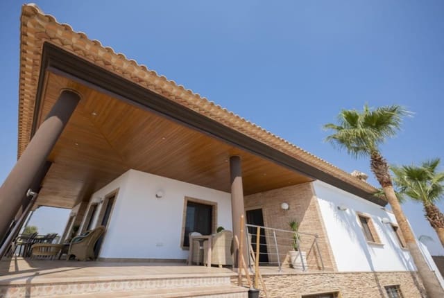 4 soverom Villa til salgs i Avileses, Murcia by med svømmebasseng garasje - € 1 350 000 (Ref: 9648594)