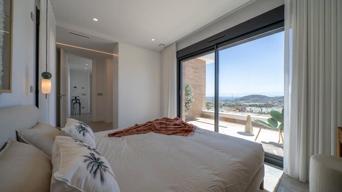 Chalet de 4 habitaciones en Finestrat en venta con piscina - 1.350.000 € (Ref: 9648773)