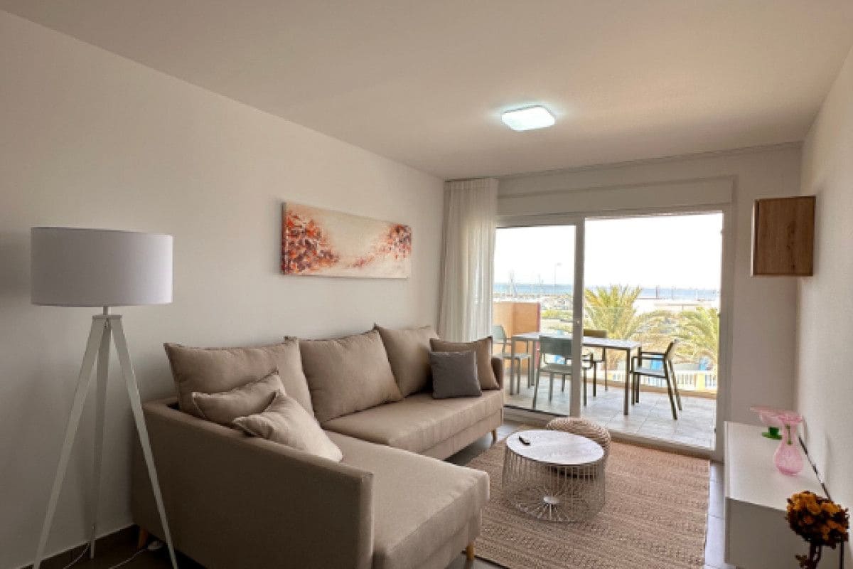 2 bedroom Apartment for sale in La Manga del Mar Menor with pool - € 220,600 (Ref: 9648819)