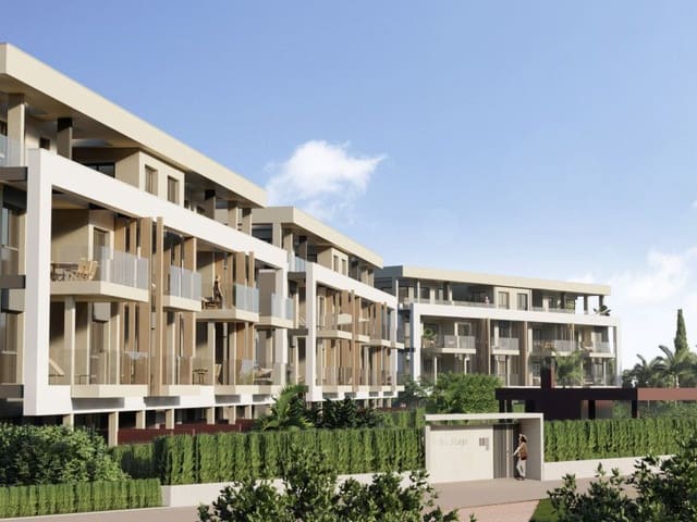 3 bedroom Apartment for sale in Los Alcázares with pool - € 529,000 (Ref: 9648833)