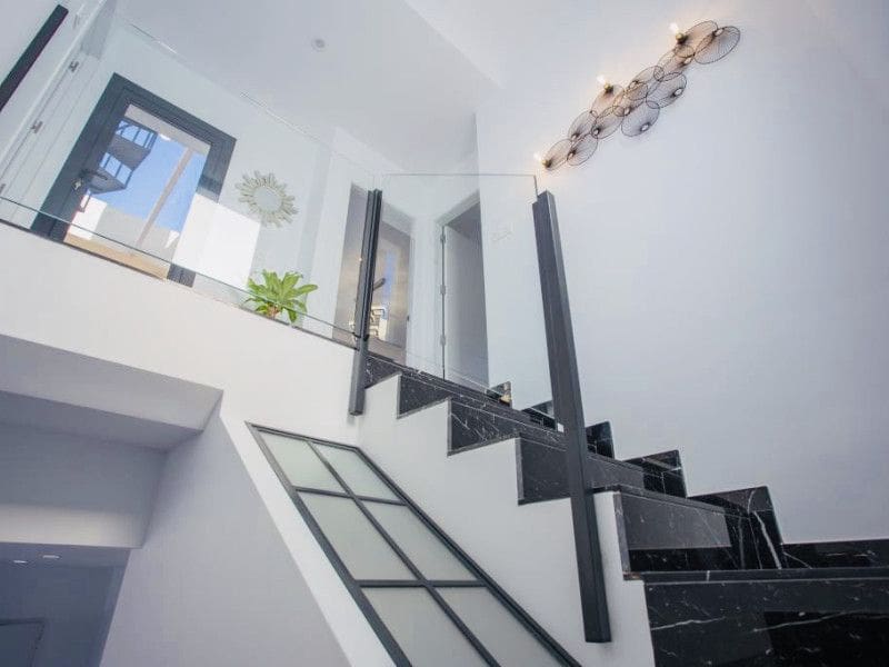 3 soveværelse Villa til salg i Los Montesinos med swimmingpool - € 439.900 (Ref: 9648880)