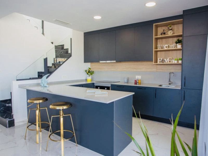 3 soveværelse Villa til salg i Los Montesinos med swimmingpool - € 439.900 (Ref: 9648880)