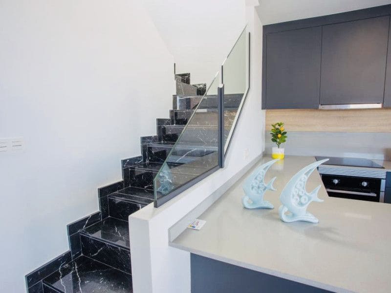 3 soveværelse Villa til salg i Los Montesinos med swimmingpool - € 439.900 (Ref: 9648880)