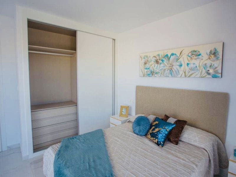 3 soveværelse Villa til salg i Los Montesinos med swimmingpool - € 439.900 (Ref: 9648880)