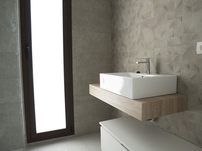 3 bedroom Villa for sale in Polop with pool - € 620,000 (Ref: 9648904)