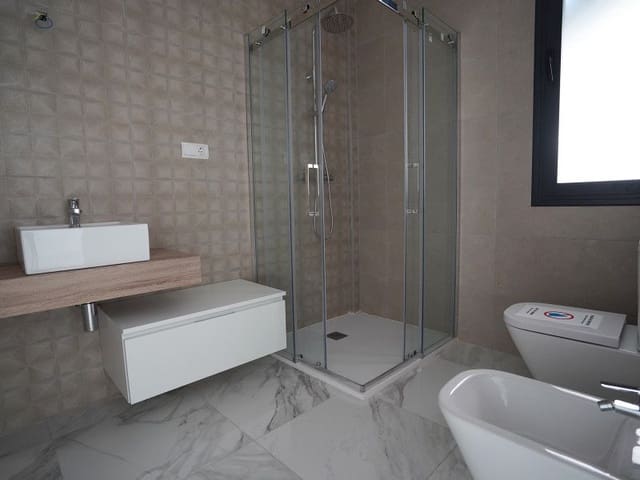 3 quarto Moradia para venda em Polop com piscina - 500 000 € (Ref: 9648905)