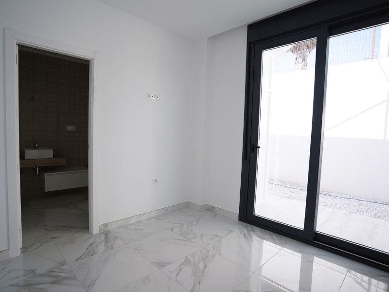 3 quarto Moradia para venda em Polop com piscina - 500 000 € (Ref: 9648905)