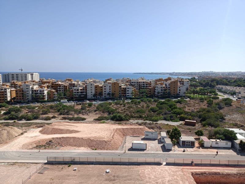 Apartamento de 3 habitaciones en Punta Prima en venta con piscina - 364.000 € (Ref: 9648914)
