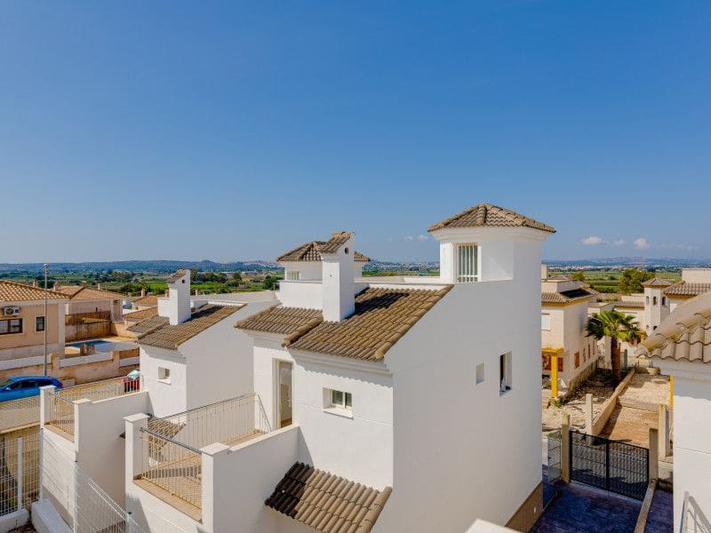 3 bedroom Villa for sale in San Fulgencio - € 275,000 (Ref: 9648932)