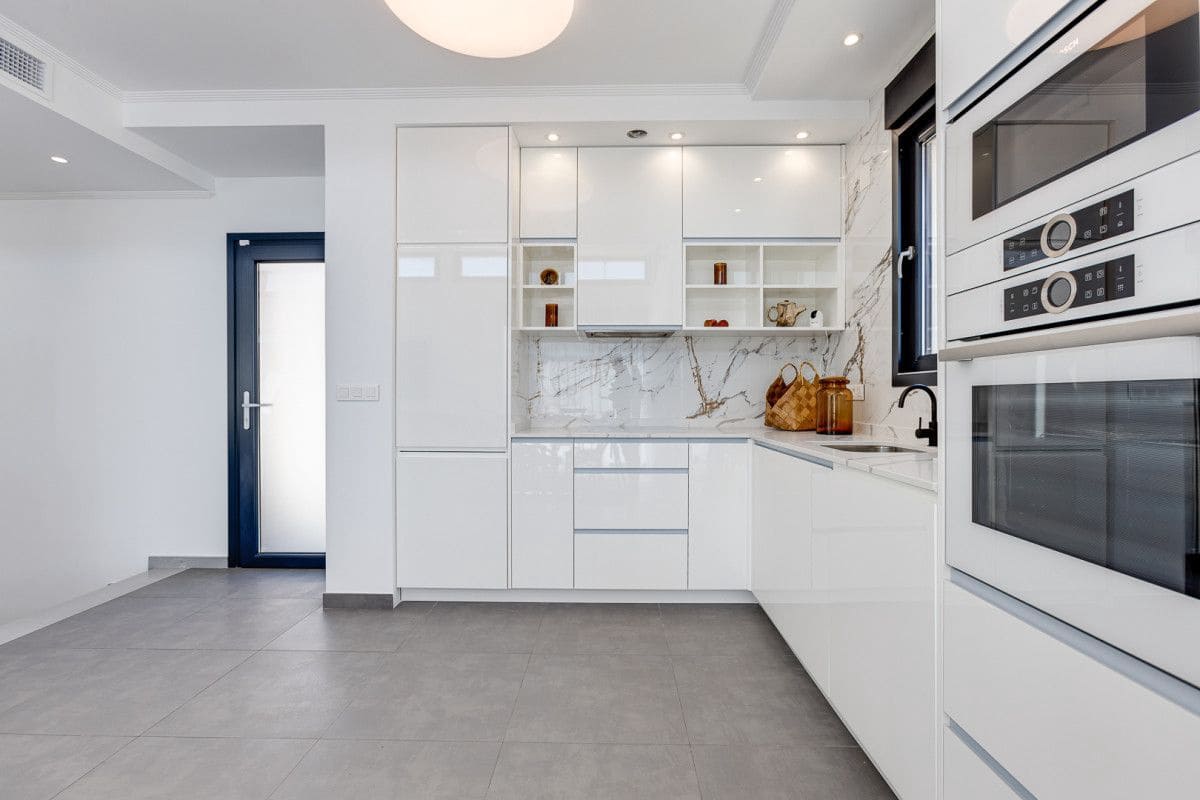 4 chambre Villa/Maison à vendre à La Mata avec piscine - 940 000 € (Ref: 9648934)