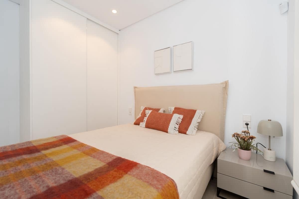 3 sypialnia Dom szeregowy na sprzedaż w El Pinet z basenem - 459 000 € (Ref: 9648941)