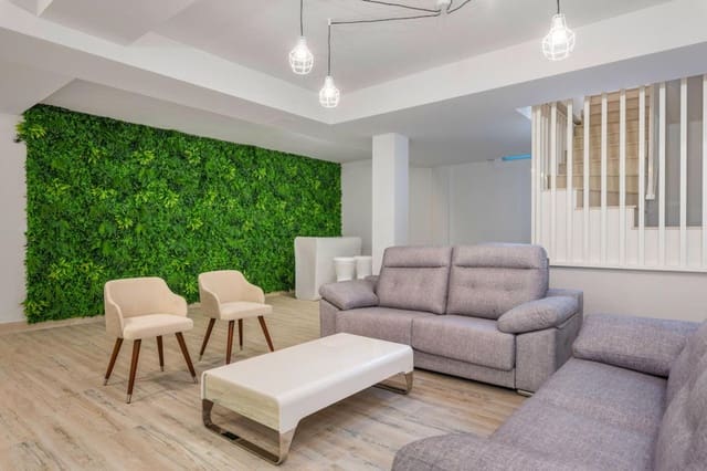 3 makuuhuone Huvila myytävänä paikassa Los Montesinos mukana uima-altaan - 485 000 € (Ref: 9648946)