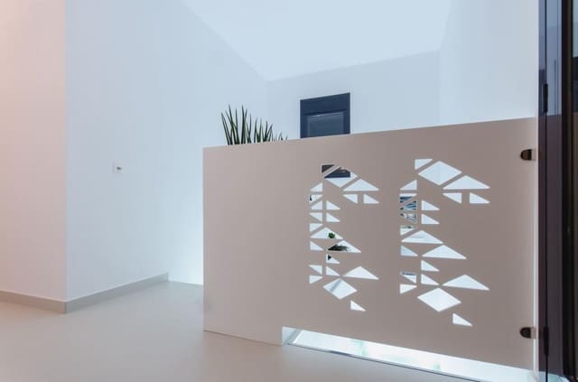 4 soverom Villa til salgs i San Miguel de Salinas med svømmebasseng - € 1 250 000 (Ref: 9648950)