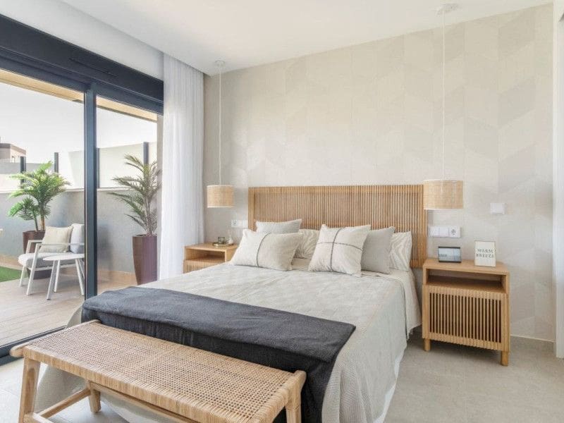 3 soveværelse Lejlighed til salg i Gran Alacant med swimmingpool - € 405.000 (Ref: 9648970)